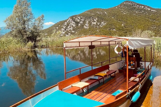 2 Hour Group Boat Trip in Skadar Lake - Swimming near Big and Small Čakovica islands