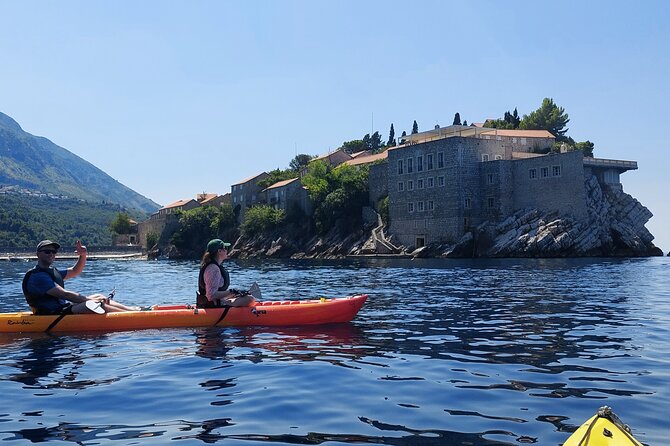 3.5-Hour Kayak Tour from Beсiсi to Sveti Stefan Island - Reaching Sveti Stefan by water