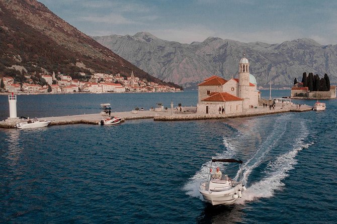 Blue Cave & Lady of the Rocks 3 hrs private tour (up to 5 pax) - The submarine tunnel and the old military coast
