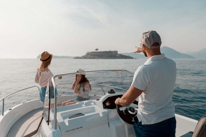 Blue Cave & Lady of the Rocks 3 hrs private tour (up to 8 pax) - The former submarine tunnel on Luštica