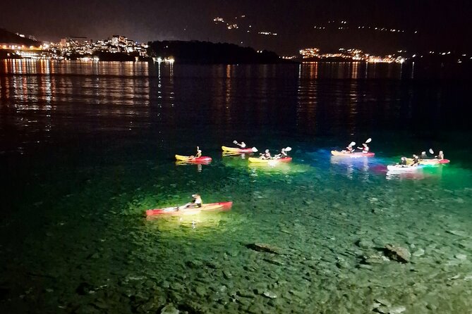 Budva: 2-Hour «Night Lights» Kayak Tour - Crossing the shallow ridge toward Sveti Nikola Island