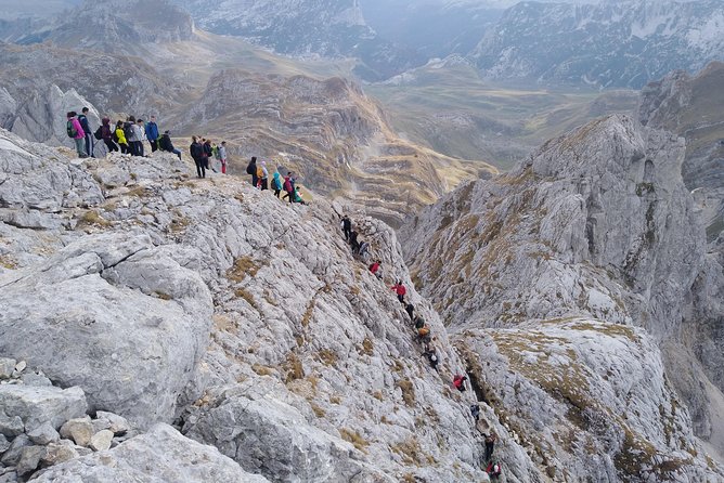 Durmitor – Bobotov kuk (2.523m) Hiking Tour - Bobotov Kuk and the Soa Heavenly ridge
