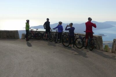 Express Cable Car ascent & 25Turns Epic Bike Descent.