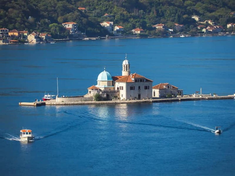 From Dubrovnik: Montenegro Boat Tour from Perast to Kotor - What the free time really gives you