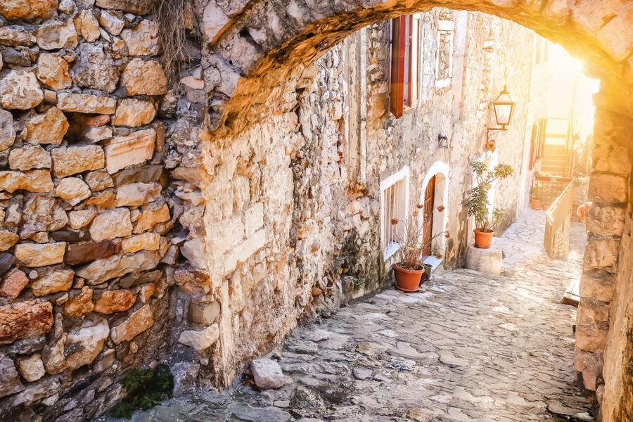 From Dubrovnik: Montenegro Day Trip - Documents, money, and timing you should handle first