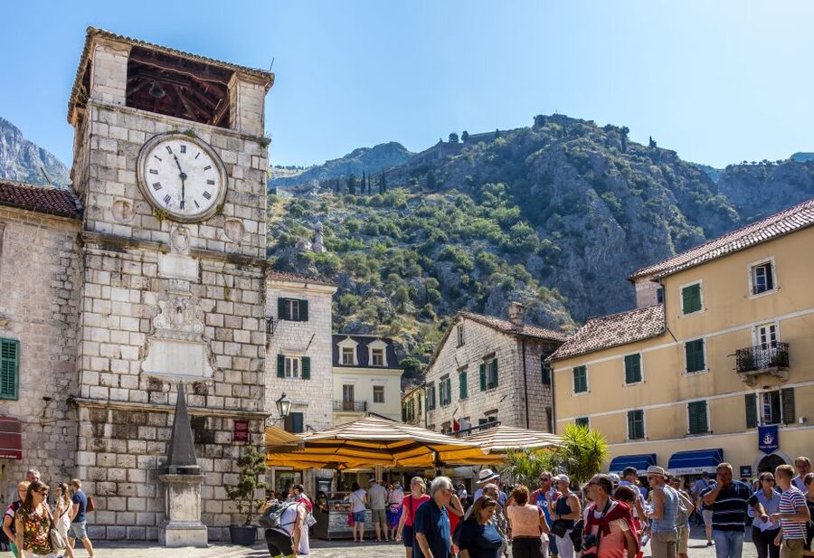 From Dubrovnik: Montenegro Highlights Day Tour - Guide quality and the shape of the day