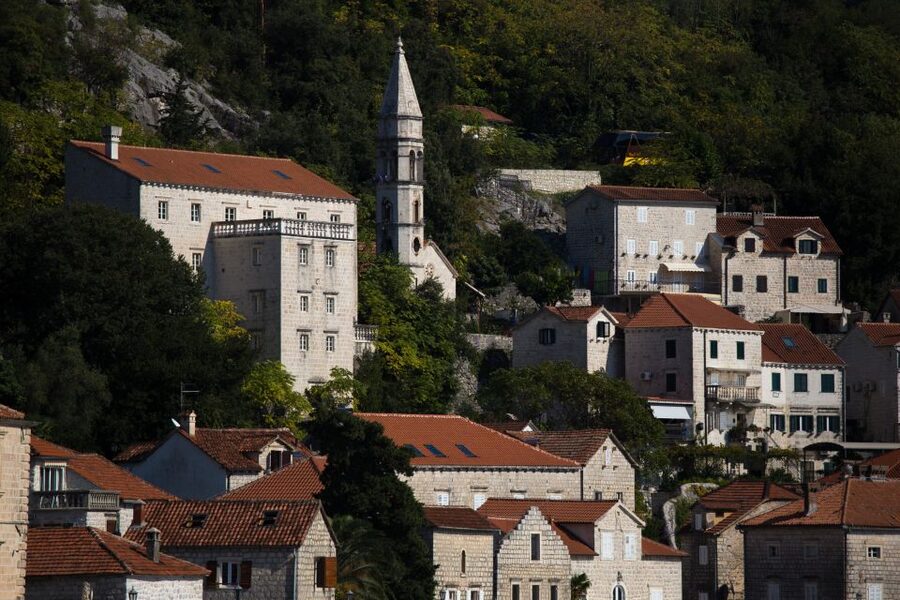 From Dubrovnik: Montenegro Highlights Day Tour - What the $91 price includes