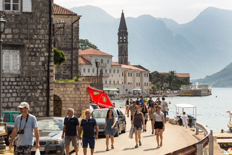 From Dubrovnik: Montenegro, Kotor City Tour - Who should book this Kotor excursion?