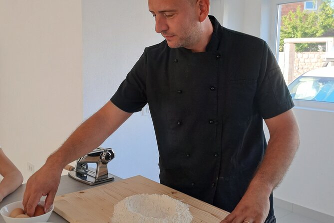 Handmade Pasta Cooking Class with Italian Chef in Montenegro - Where the Meeting Point Fits Your Plans