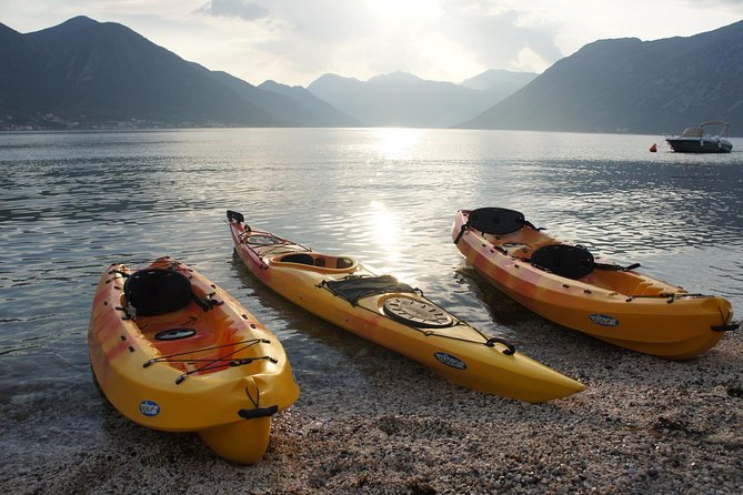 Kayak active tour - Who should book this Kotor kayak tour?