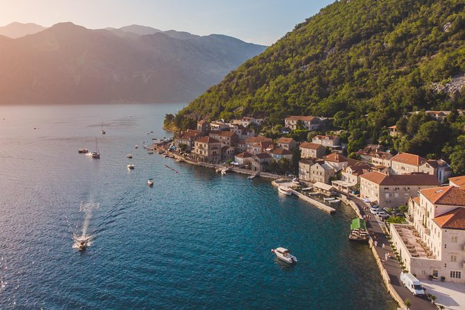 Kotor Fast-Track: Perast Old Town & Our Lady of the Rocks - Perast in 30 minutes