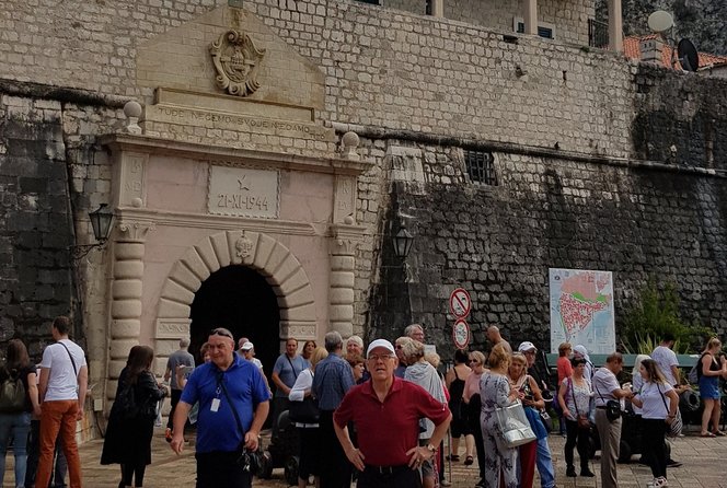 Kotor Old Town Small-Group Walking Tour - Stories that bring the stone streets to life