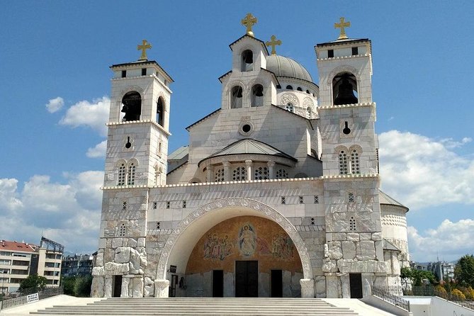 MONASTERY TOUR - Impressive Montenegrin Monasteries - Four sacred places, four very different moods