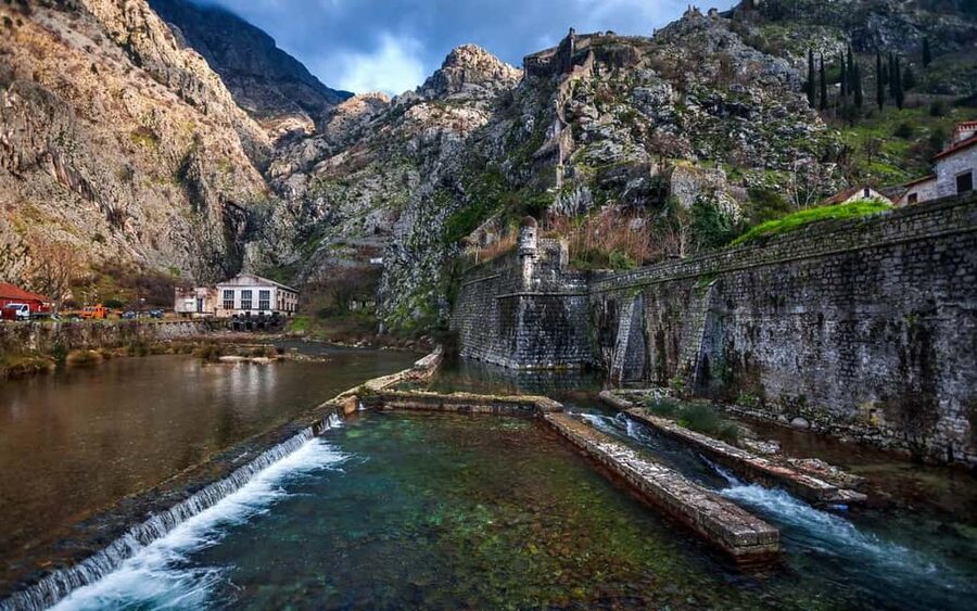 Montenegro & Bosnia 2 Countries in 1 Day Tour from Dubrovnik - Kotor Old City: churches, museums, and crowded lanes