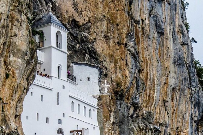 Ostrog Monastery tour - What the private format changes