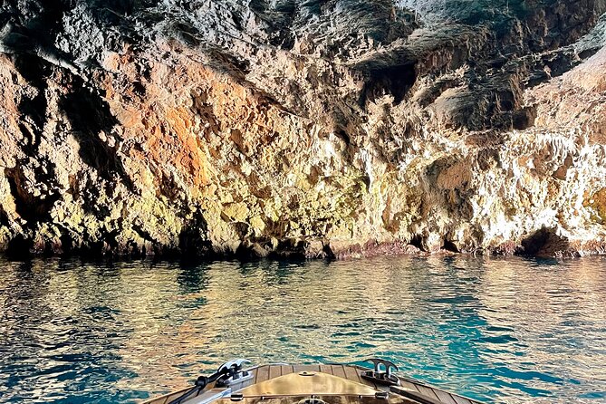 Private Lux 3.5h Speedboat Our Lady of the Rock and Blue Cave - Our Lady of the Rock and its unusual foundation