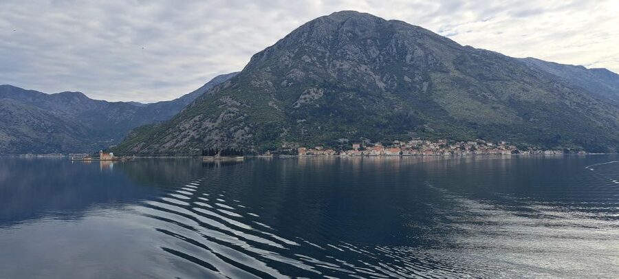 Private Tour: Montenegro Day Trip from Dubrovnik - Kotor: two hours inside the medieval walls