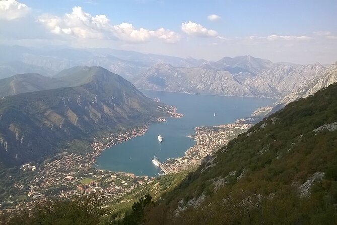 Private Tour- Skadar lake NP, Cetinje, Lovćen NP - The beauty of old Montenegro - Rijeka Crnojevića and the first Skadar Lake views