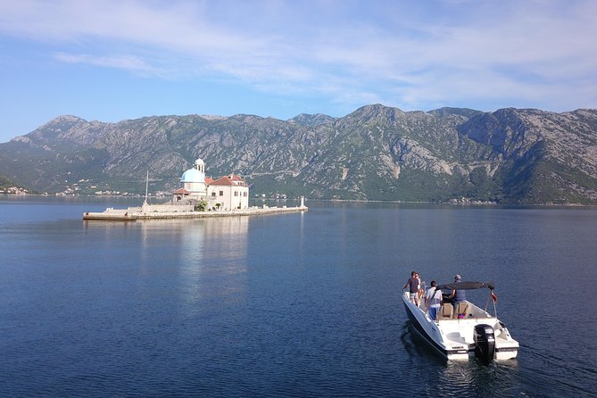 Private tour with speed boat - Perast and Lady of the rock - Our Lady of the Rocks: an island built by tradition