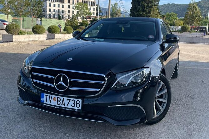 Private transfer from Tivat to Dubrovnik airport - Arriving at Dubrovnik Airport in Cilipi