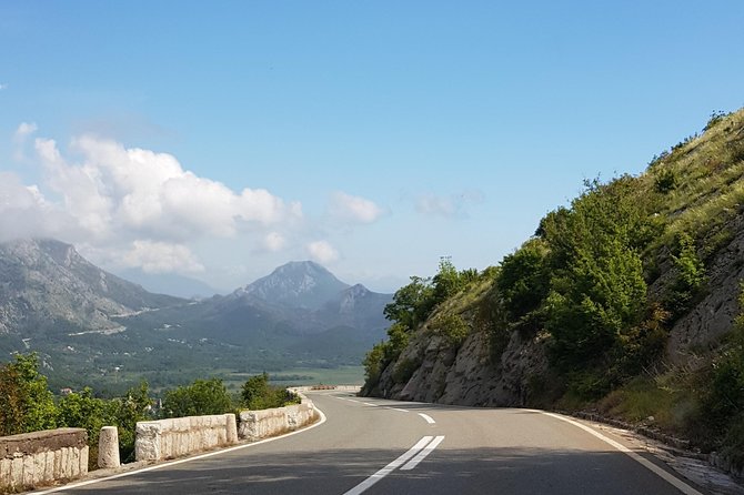 Private transfers from Podgorica Airport and city to Budva - The drive from Podgorica toward Budva