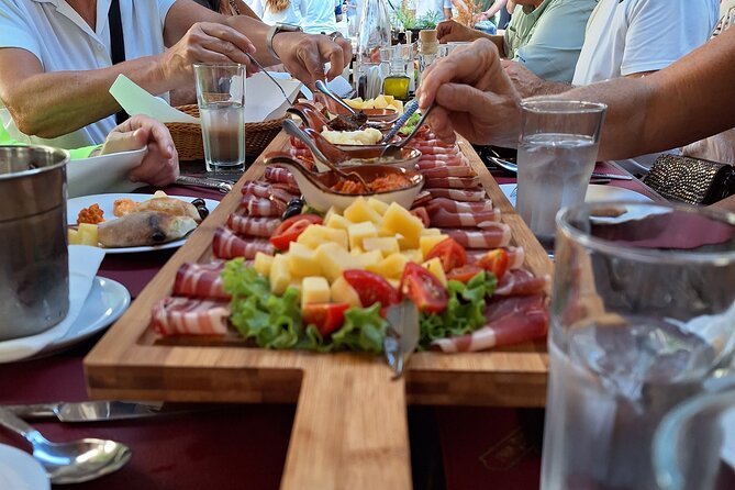 Private Walking tour with Wine and Food - Key points at a glance