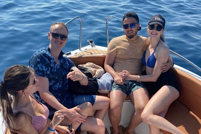 Private Your Day, Your Way - What comes with the boat