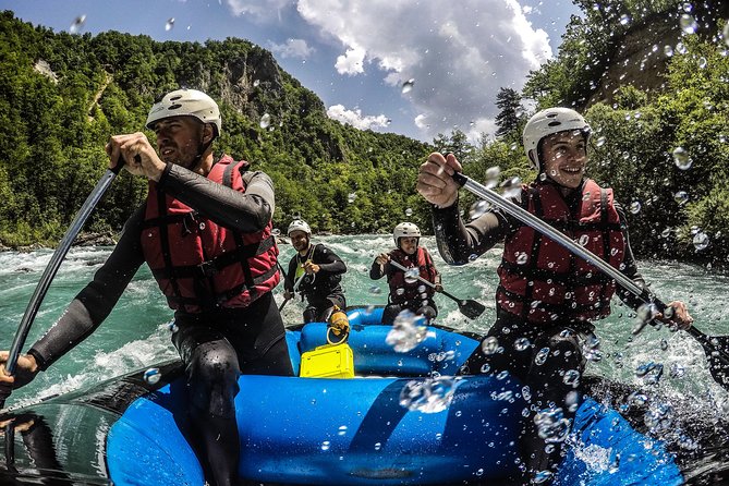 Rafting Adrenalin 7km - Why this short Tara River trip works