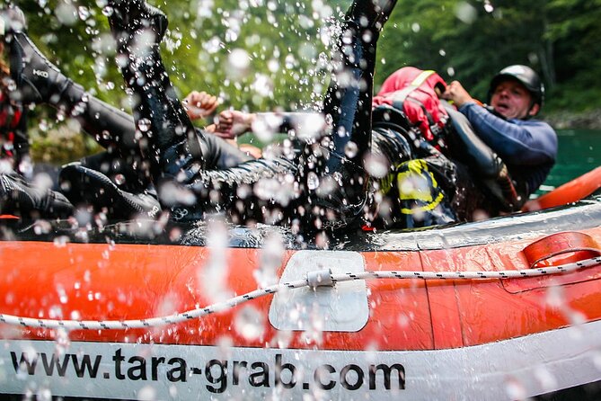 Rafting Adrenalin 7km - What the $86.90 price really covers