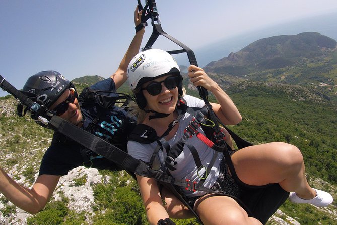 Relaxing flight in Petrovac - How the hour fits into a Montenegro trip