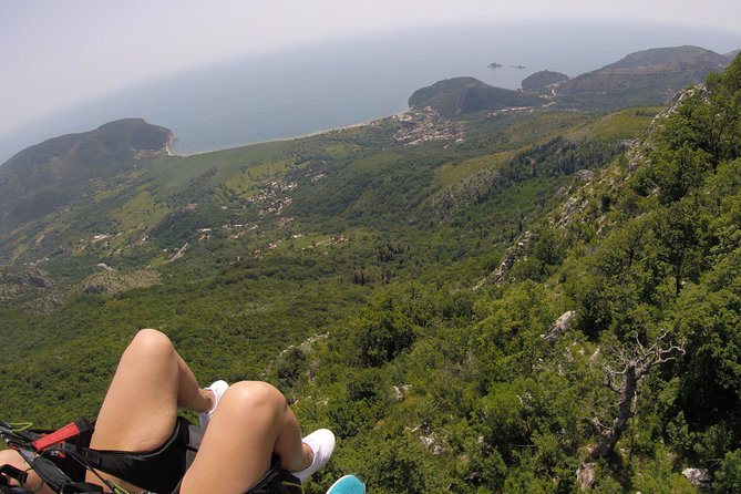 Relaxing flight in Petrovac - Price, value, and who should book