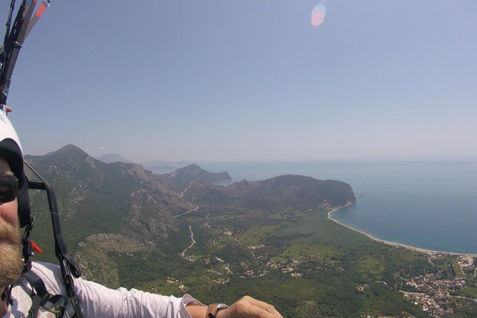 Relaxing flight in Petrovac - A private flight instead of a crowded group outing