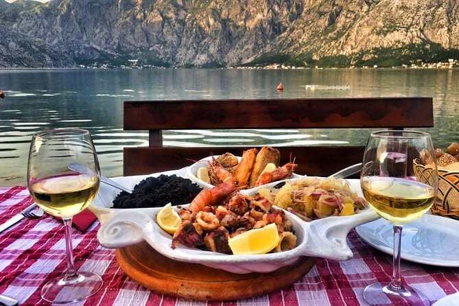 Self-tailored Private Kotor Boat Tour Pay by the Hour - Perast and the Bay’s old stone towns