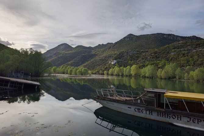Skadar Lake on kayaks Experience with Spectacular Views - Žabljak Crnojevića to the first channels