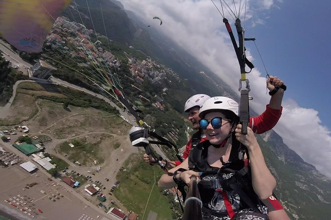 Tandem paragliding in Budva /All-inclusive - The GoPro footage and what you receive
